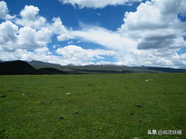 徒步西藏第29天:投宿無門,被山谷中的藏傳佛學院收留 徒步西藏第29天:投宿無門,被山谷中的藏傳佛學院收留