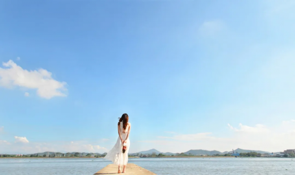 真正聰明人,只抬人,不抬槓 真正聰明人,只抬人,不抬槓