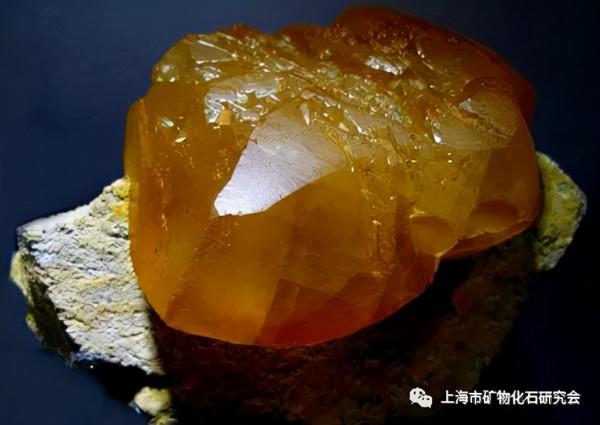 周梅教授：漫話方解石