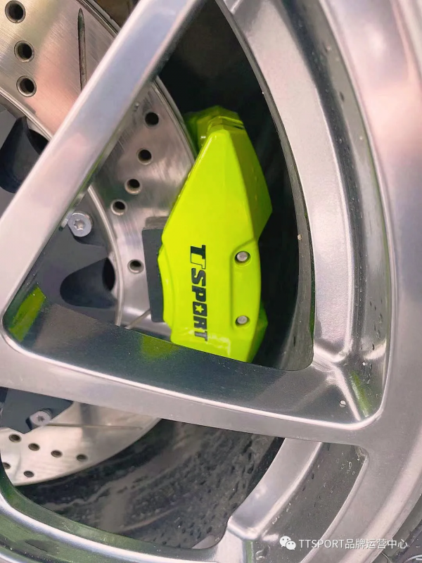 改裝案例 | 奧迪A3升級TTSPORT前六後四雙卡鉗剎車套裝 改裝案例 | 奧迪A3升級TTSPORT前六後四雙卡鉗剎車套裝