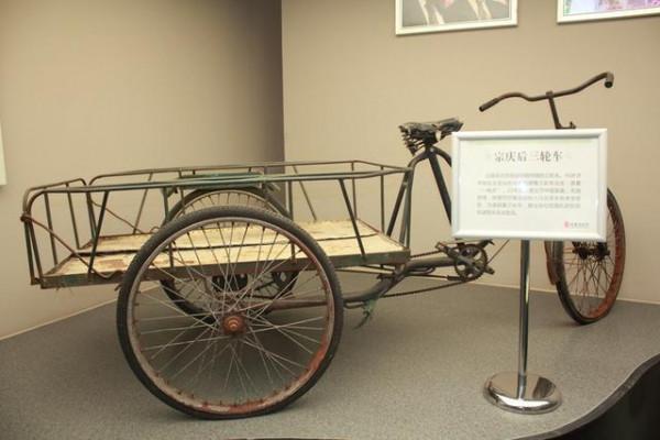 娃哈哈宗慶後：42歲創業，3次問鼎首富，76歲卻二次創業，為啥？