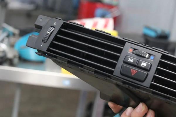 怪獸修車:翻新“破爛不堪”的二手寶馬E90,最終滿血復活變新車 怪獸修車:翻新“破爛不堪”的二手寶馬E90,最終滿血復活變新車