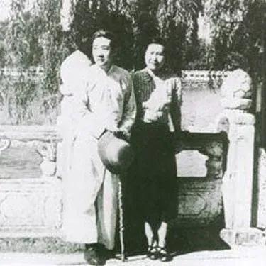 徐悲鴻和三個女人的情與怨 徐悲鴻和三個女人的情與怨