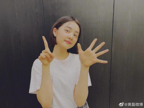 黃磊和老婆孫莉的親密合照