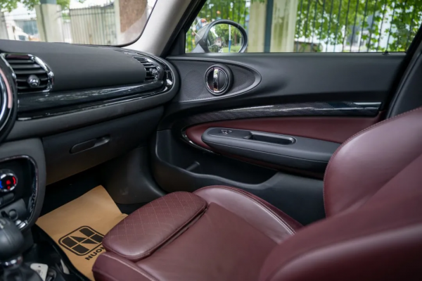 極致的英紳範兒,高配MINI,能把玩,能家用——Clubman Cooper 極致的英紳範兒,高配MINI,能把玩,能家用——Clubman Cooper