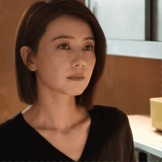 中年婚姻有多難，高圓圓新劇衝事業，遭遇婚姻危機，一地雞毛