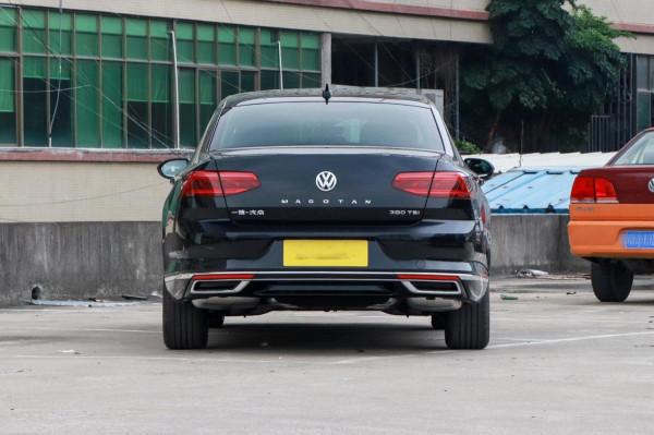 體驗邁騰380TSI DSG尊貴型，7&period;2秒破百，家用挺香