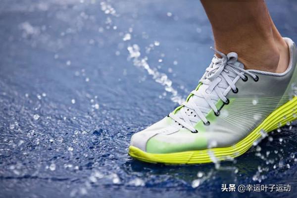 跑鞋穿太久，會讓你有傷病？