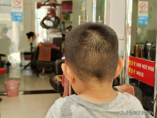 小男孩髮型別亂選，剪這5種就對了，帥氣有型很時尚