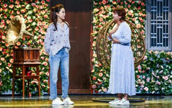 5對明星朋友,趙麗穎助陣謝娜迴歸,袁弘叫胡歌“前妻” 5對明星朋友,趙麗穎助陣謝娜迴歸,袁弘叫胡歌“前妻”