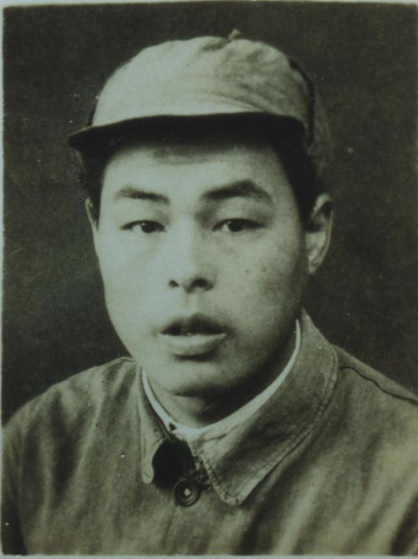 志願軍最牛排長，一人擊殺200多名敵人，主席破例五菜一湯招待