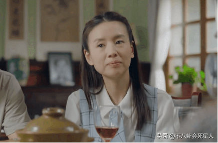 13位女神出道時驚為天人,30歲後迅速變老,經歷了什麼? 13位女神出道時驚為天人,30歲後迅速變老,經歷了什麼?