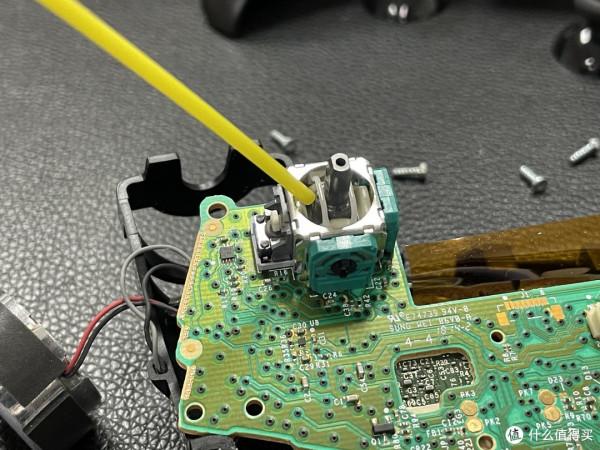 Xbox one s手柄搖桿失靈翻車現場，自己動手，豐衣足食