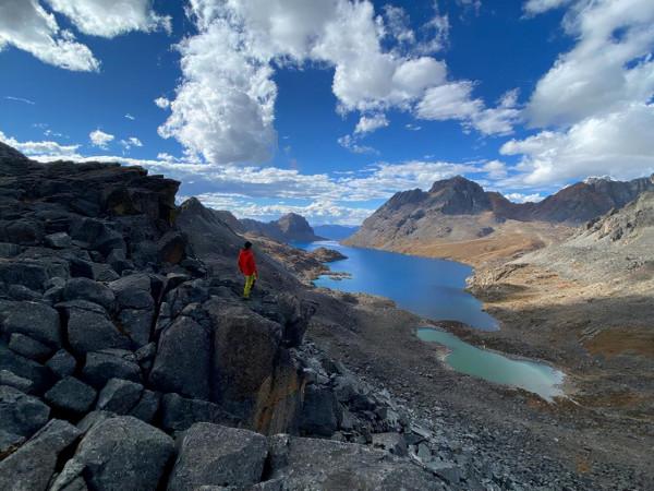 川西海拔最高最大最藍的海子——亞莫措根
