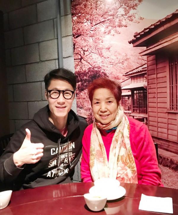 劉嘉：以命相搏鬥劫匪，從沒想過嫁王勵勤，我在婚姻中影響了他