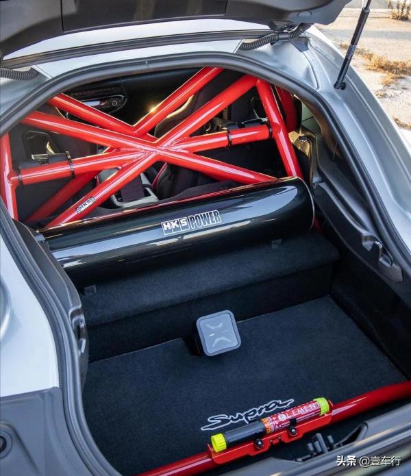 全套HKS寬體+獨特剪刀門,最帥的豐田GR Supra考慮一下? 全套HKS寬體+獨特剪刀門,最帥的豐田GR Supra考慮一下?