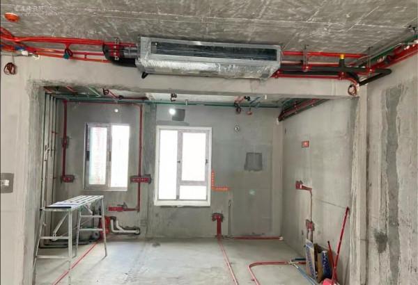 為省錢，53歲阿姨堅持“窮裝”，實用性反而只增不減，適合過日子