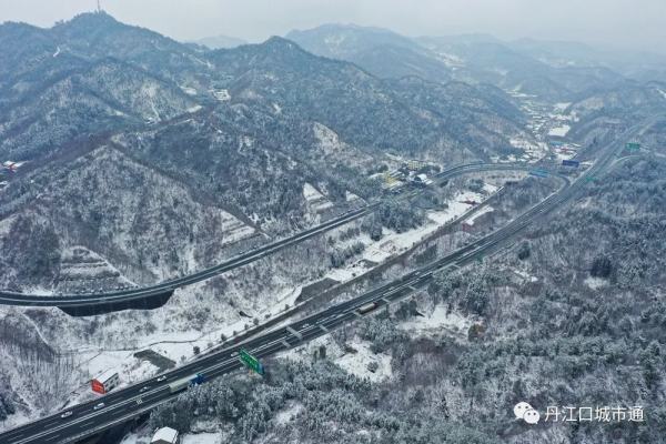 2022年春季丹江口最美雪景，你知道是哪裡嗎？