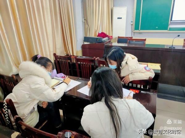 辦好家長學校 護航孩子健康成長——縣教育關工委督查家長課堂