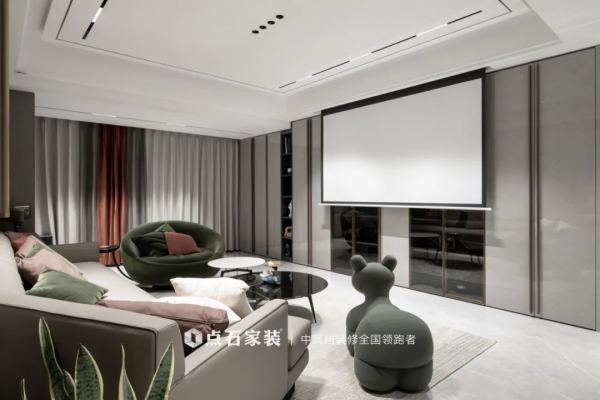 擺脫傳統電視牆，滿牆收納櫃&plus;投影儀的組合正流行