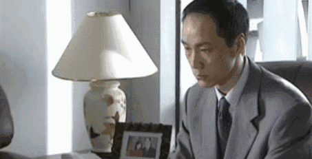 反派生活大揭秘：被吐口水、扔雞蛋，還有人被岳父質疑家暴