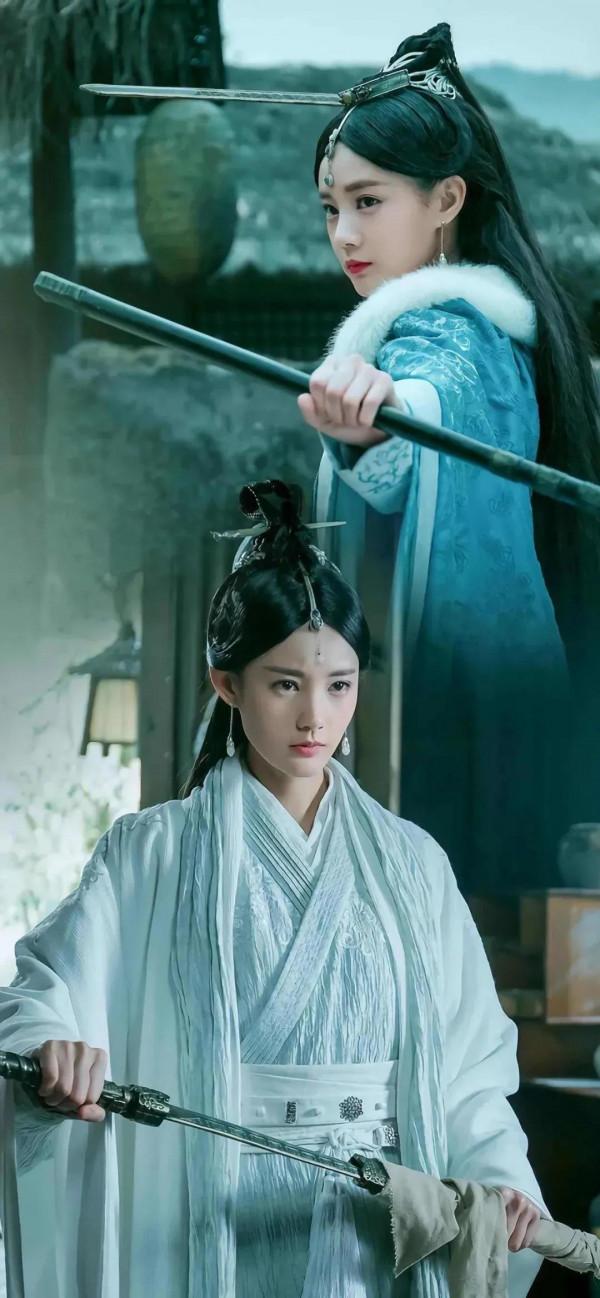 李一桐 全面屏桌布