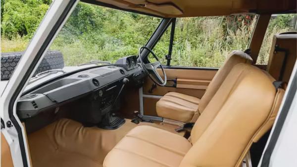 時隔多年還能價值百萬?初代路虎攬勝獵裝車將拍賣 時隔多年還能價值百萬?初代路虎攬勝獵裝車將拍賣