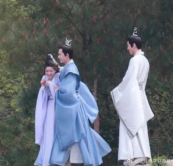 楊洋戀情疑似曝光