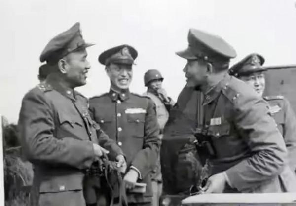 1947年，胡宗南向陝北發動重點進攻，一陝北老漢說：我給你們帶路