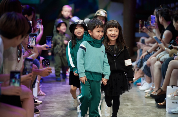 長相浪費基因？這些星二代，明明跟父母共用一張臉