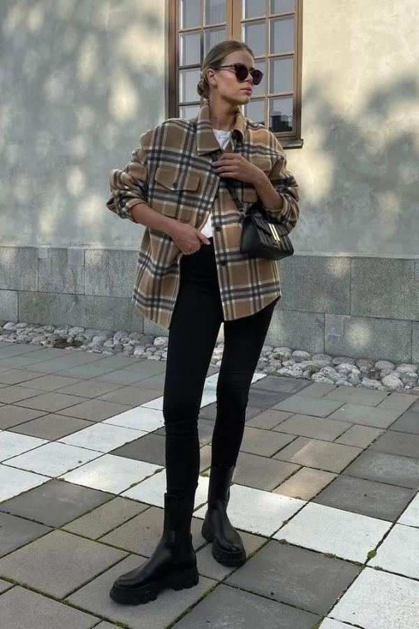 馬丁靴失寵了？這雙靴子才是粗腿女孩的秋冬救星