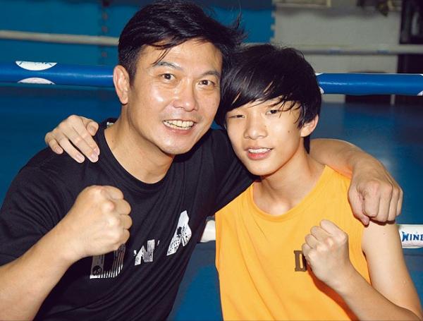 錢小豪:妻子帶兒改嫁富豪,他卻事業盡毀,連兒子叫什麼都不知道 錢小豪:妻子帶兒改嫁富豪,他卻事業盡毀,連兒子叫什麼都不知道