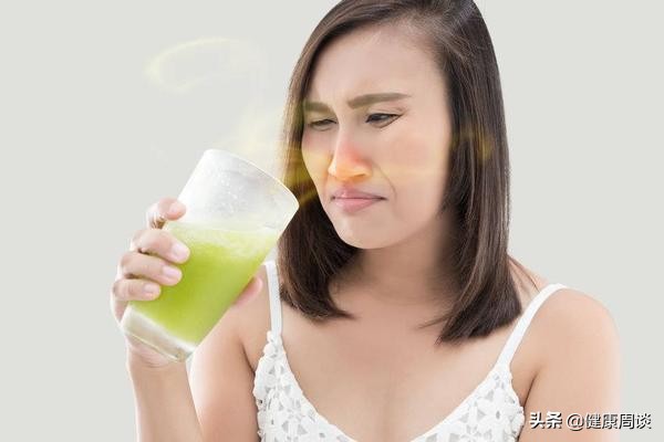 嘴巴發苦，究竟是身體哪裡出了問題？這三方面需留意