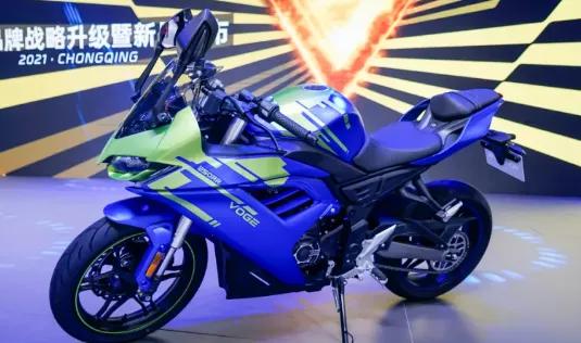 19980元的隆鑫無極250RR​跑車 19980元的隆鑫無極250RR​跑車