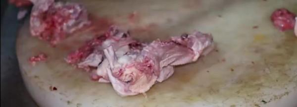 山東帥哥做炒雞18年,75元一份獨創工藝,一天200只不扛賣 山東帥哥做炒雞18年,75元一份獨創工藝,一天200只不扛賣