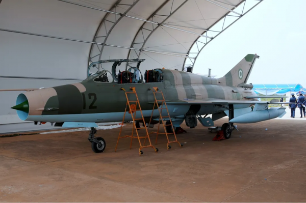 殲7快退役完了,老殲10怎麼辦?能不能賣給朝鮮、巴基斯坦? 殲7快退役完了,老殲10怎麼辦?能不能賣給朝鮮、巴基斯坦?