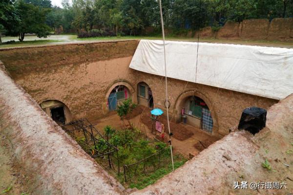 實拍山西農村地坑院,歷經半個月大雨,看農民們生活成啥樣 實拍山西農村地坑院,歷經半個月大雨,看農民們生活成啥樣