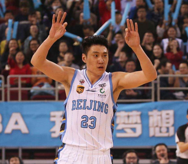 一共打2場,北京首鋼放棄10年老臣,和翟曉川同屆,有望投奔李楠 一共打2場,北京首鋼放棄10年老臣,和翟曉川同屆,有望投奔李楠