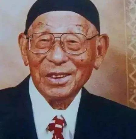 1991年,張學良和呂正操在美國重聚,張學良說:兩岸將來必然統一 1991年,張學良和呂正操在美國重聚,張學良說:兩岸將來必然統一