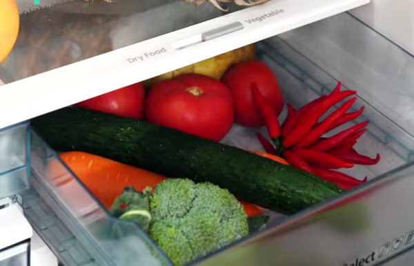 真空冰溫保鮮效果到底如何？日立R-FBF570KC冰箱技術淺析