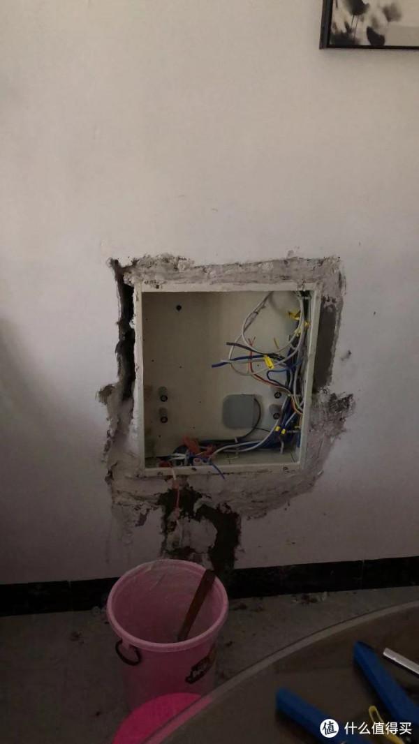 砸牆挖洞!搞裝修!喪心病狂的家庭網路升級:突破千兆,顏值飆升 砸牆挖洞!搞裝修!喪心病狂的家庭網路升級:突破千兆,顏值飆升