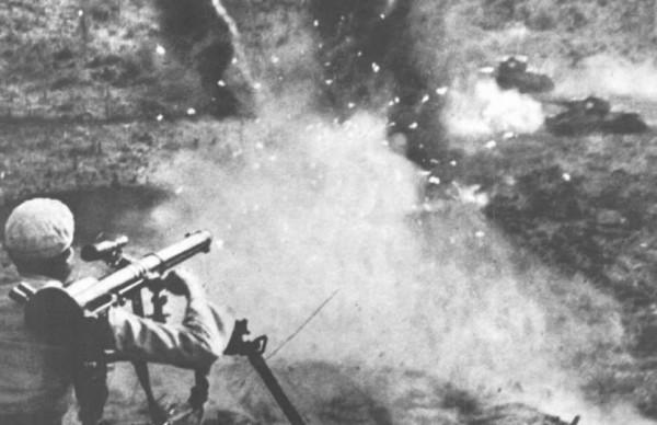 柳潭裡1282高地爭奪,雙方同時增援,美軍派1個連,我軍得派1個團 柳潭裡1282高地爭奪,雙方同時增援,美軍派1個連,我軍得派1個團