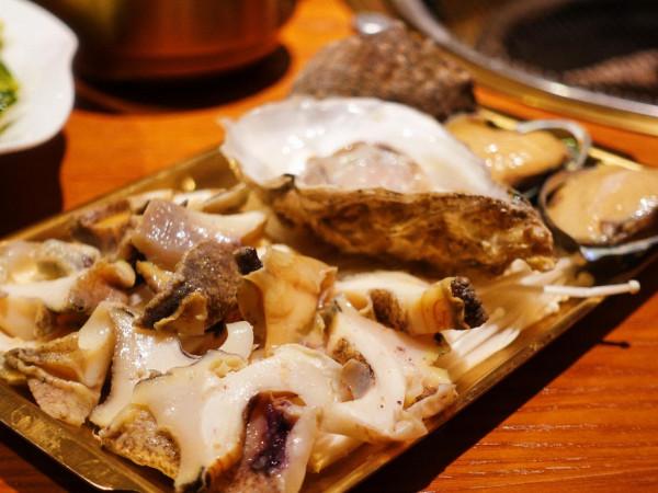 紫薇路上排隊都要吃的朝鮮烤肉！大口吃肉大口喝酒，全都安排上