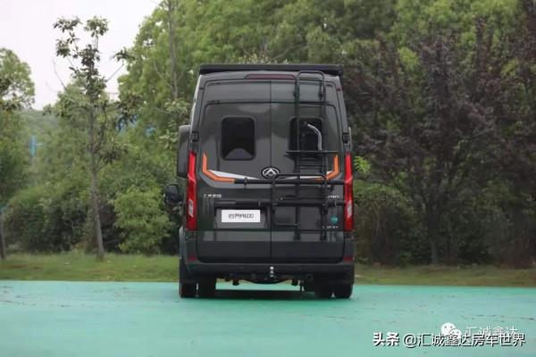 國產極富越野感的房車！大通柴油版！內外豪華，還配多項專利技術