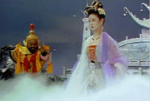 別的演員只是扮仙女漂亮，她們簡直就是神仙本人下凡來