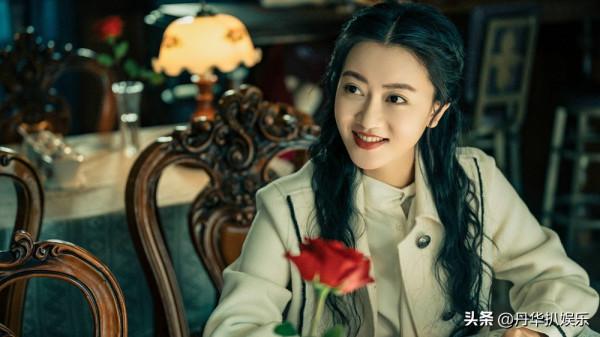 《前行者》6位黃金配角,一位是陸毅同學,一位是環球比基尼小姐 《前行者》6位黃金配角,一位是陸毅同學,一位是環球比基尼小姐