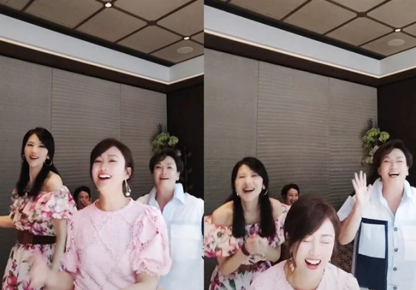 梁小冰“中年發福”也很美，穿粉色衣服跳舞好養眼，52歲照樣驚豔