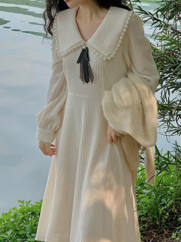 小個子女生秋冬怎麼穿？毛呢外套+直筒牛仔褲，穿出職場範