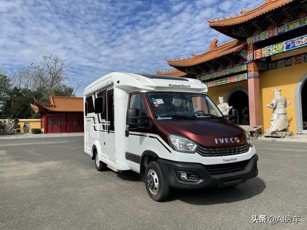 實拍羅曼特斯高配版智慧房車,高顏值+全鋁車身,動力強帶1千鋰電 實拍羅曼特斯高配版智慧房車,高顏值+全鋁車身,動力強帶1千鋰電