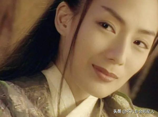 凸嘴塌鼻小眼睛卻堅決不整容，這10位女星依舊美得傾國傾城